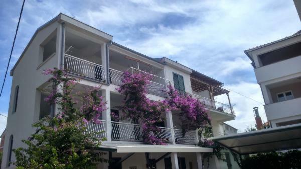 Apartmani Diana Biograd Na Moru Exterior photo